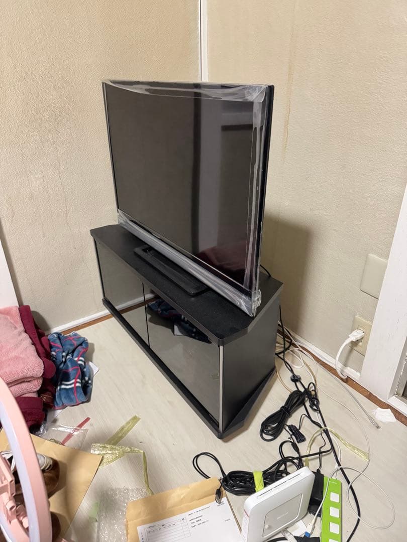 AQUOSインターネット接続テレビ　テレビボードセット