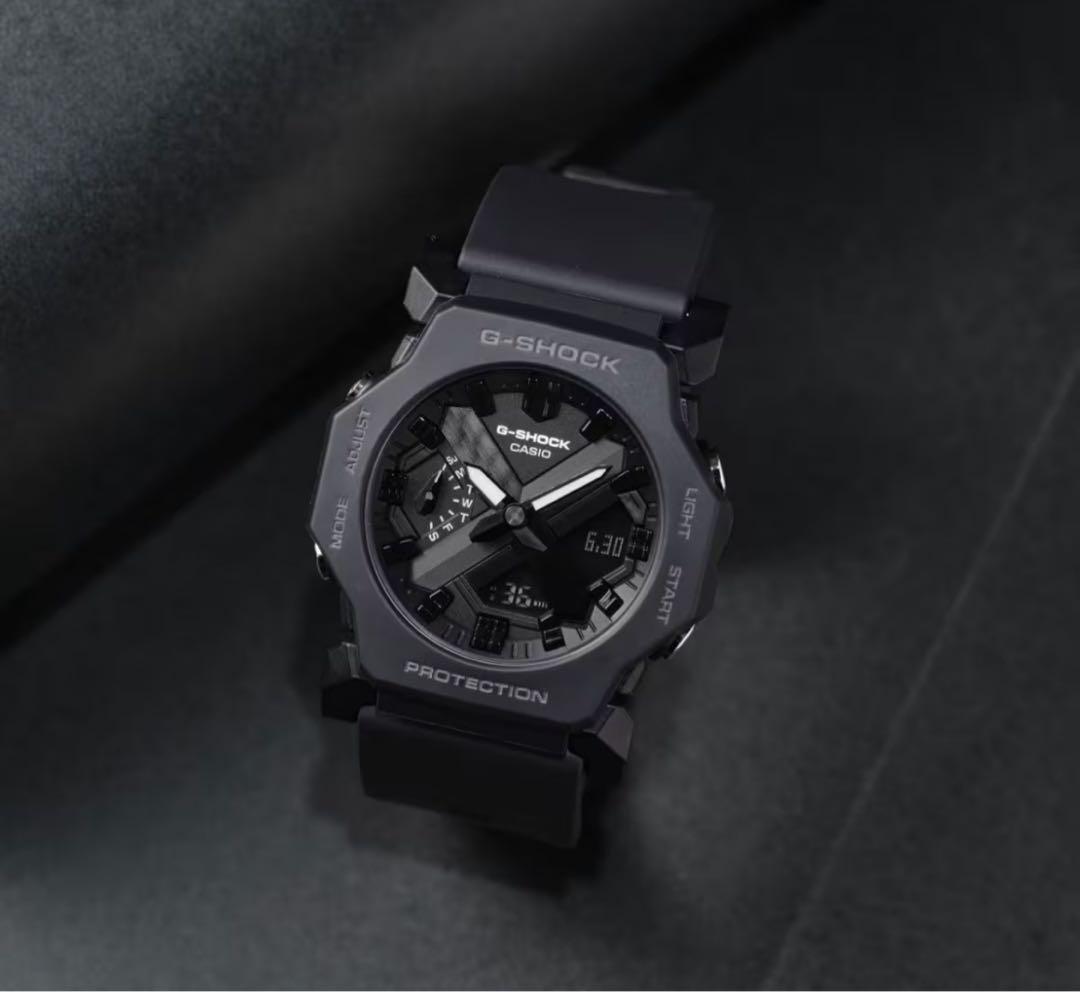 時計 G-SHOCH GA-2300-1AJF