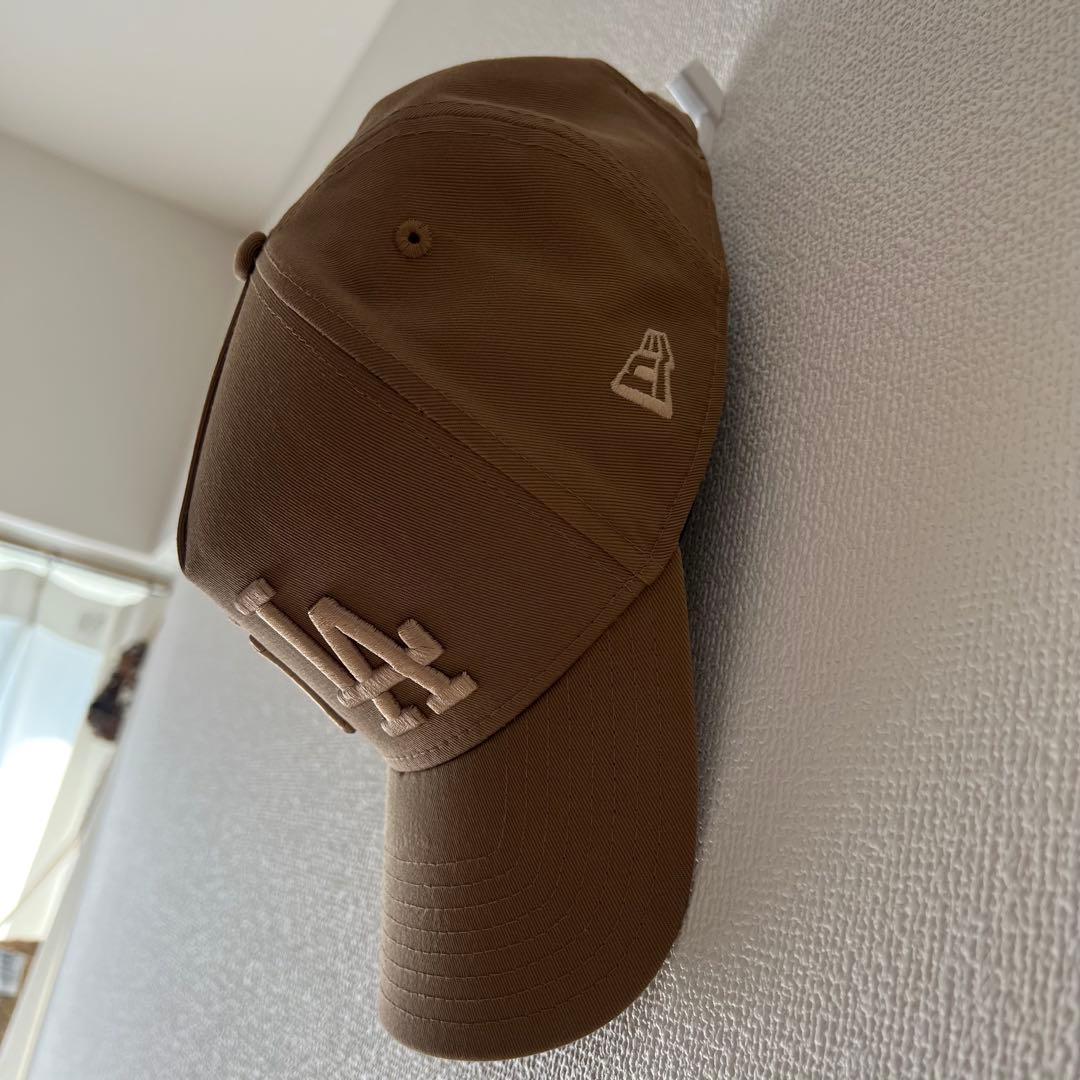 美品　NEW ERA ニューエラ 9FORTY DOUBLE LOGO キャップ