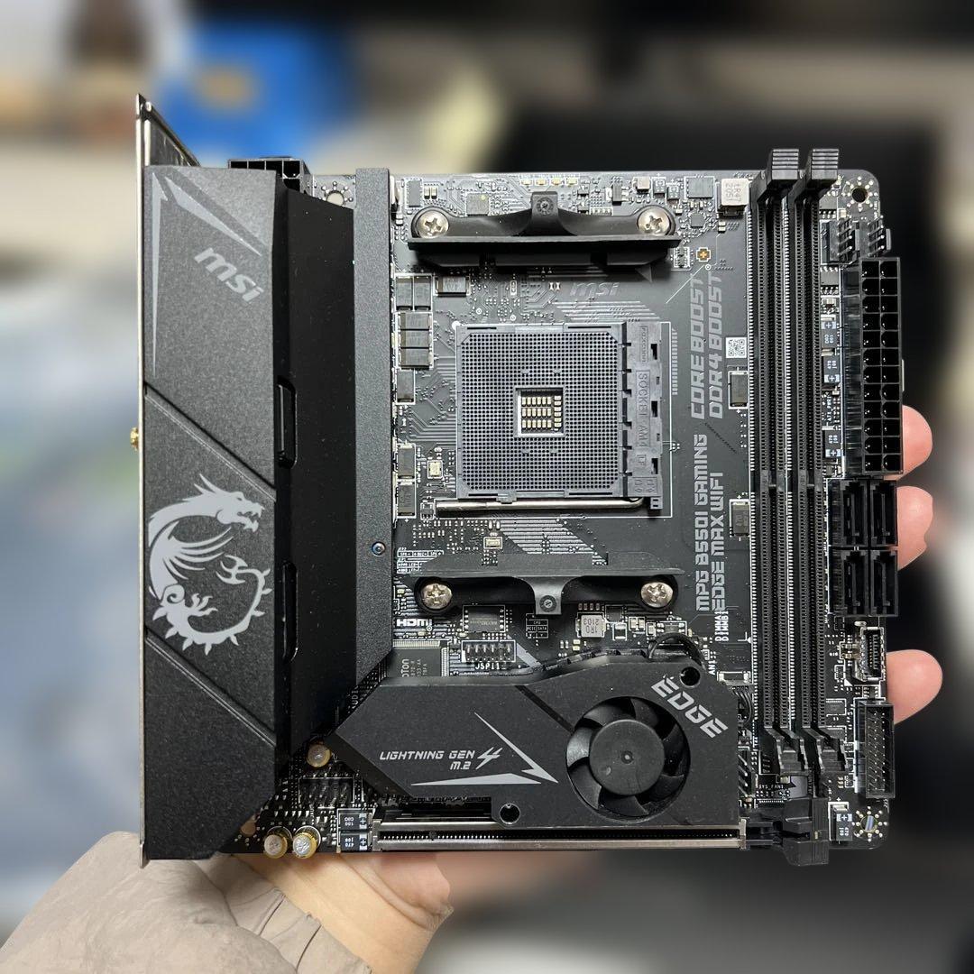 MSI B550I GAMING EDGE WIFI マザーボード