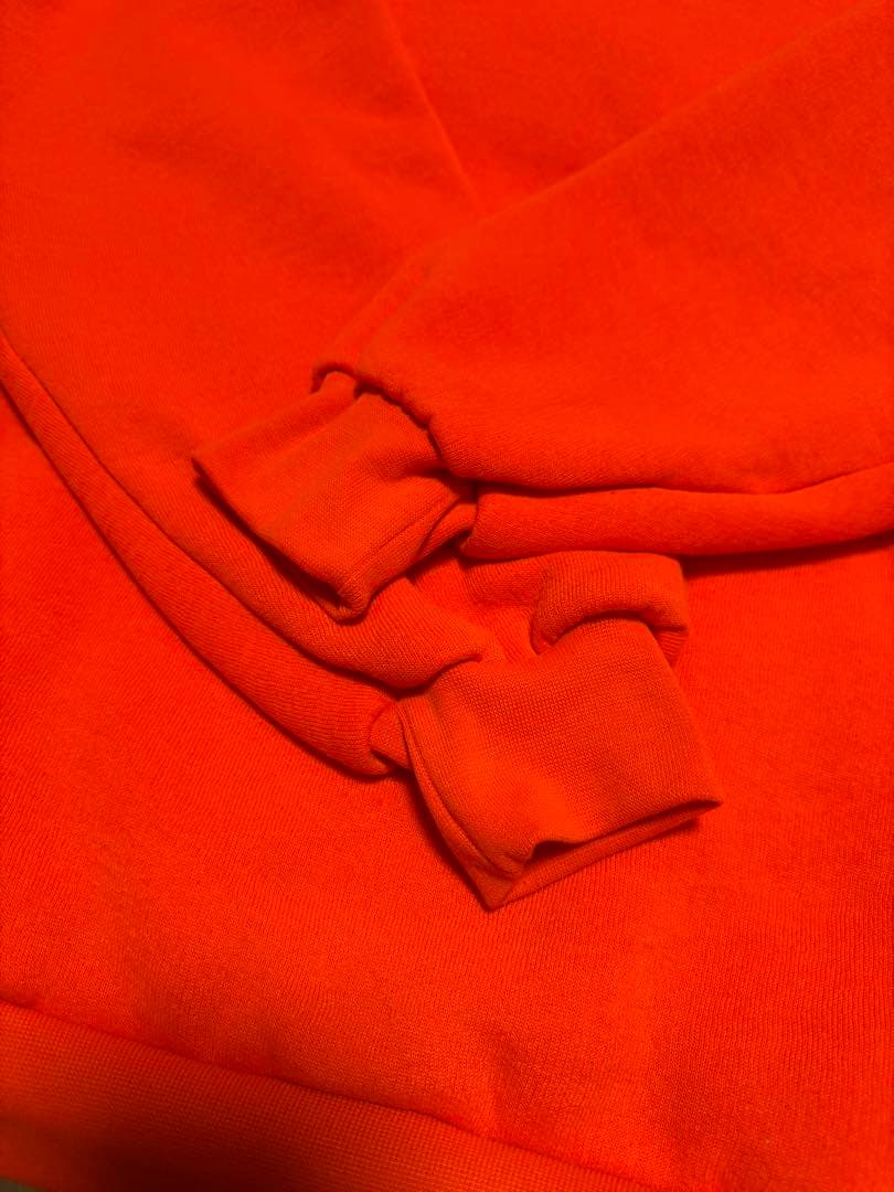 未使用に近い USA製 キャンバー チルバスター プルオーバーフーディー 短丈