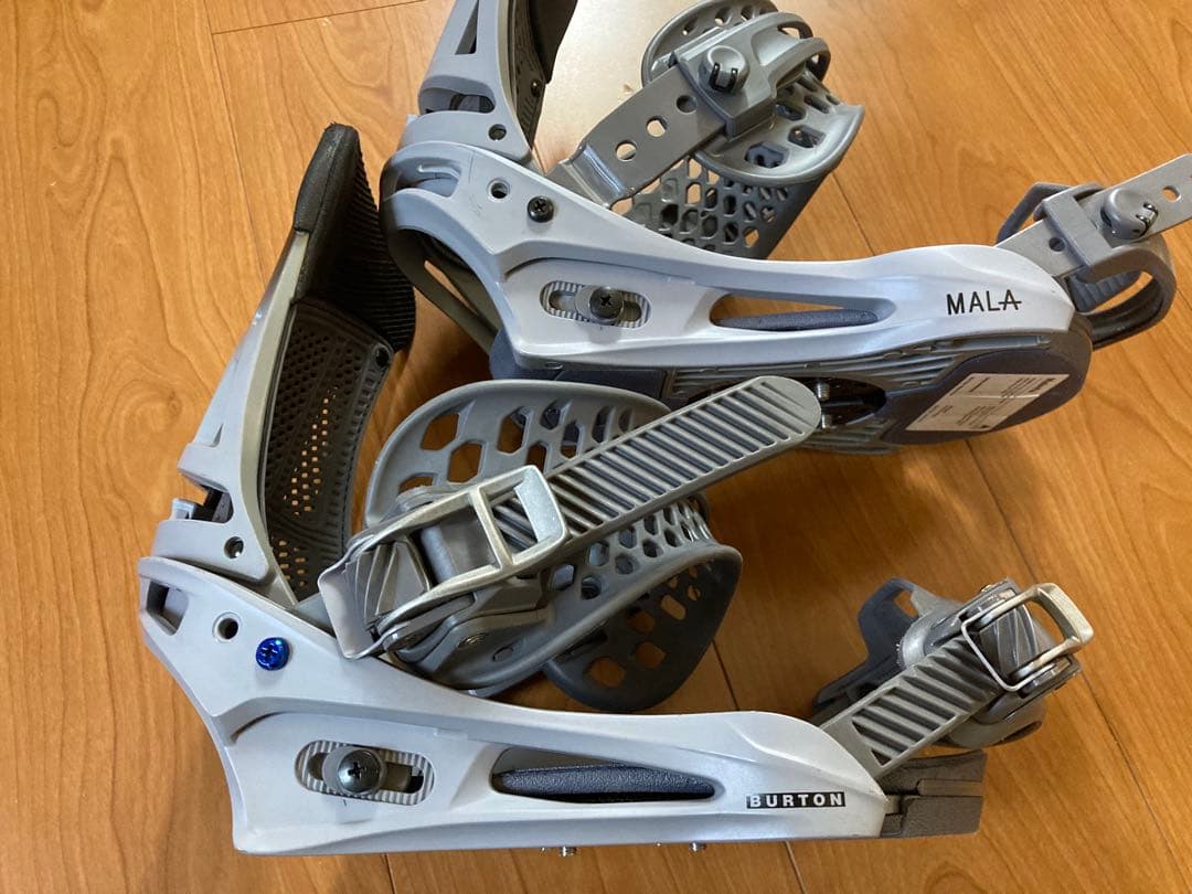 最終型 BURTON MALAVITA Re:Flex マラビータ22-23