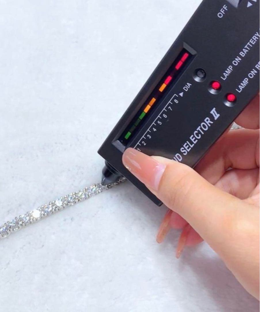 【永遠の輝き】10ctモアサナイト テニスチェーンブレスレット／S925