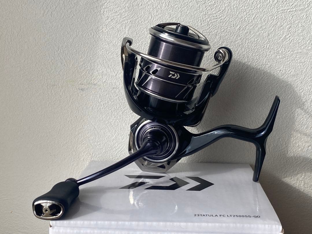 ダイワ 23 タトゥーラFC LT2500SS-QD