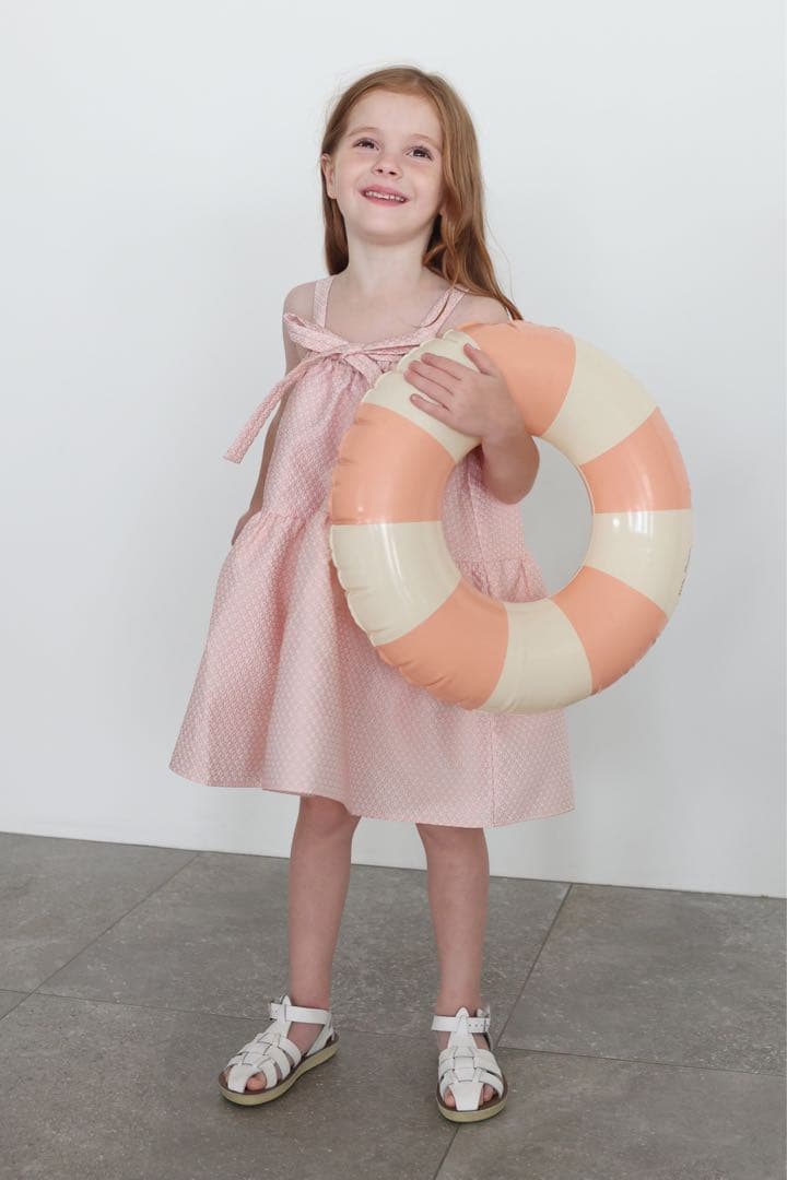 アミカキッズ　クチュールワンピース 7M-7Y ピンク