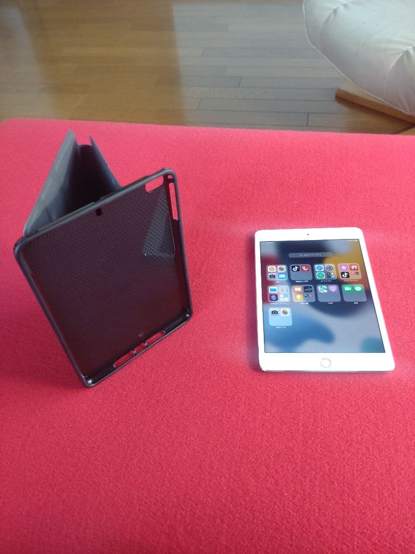 iPad mini 4 第4世代 A1550 Wi-Fi＋Cellular