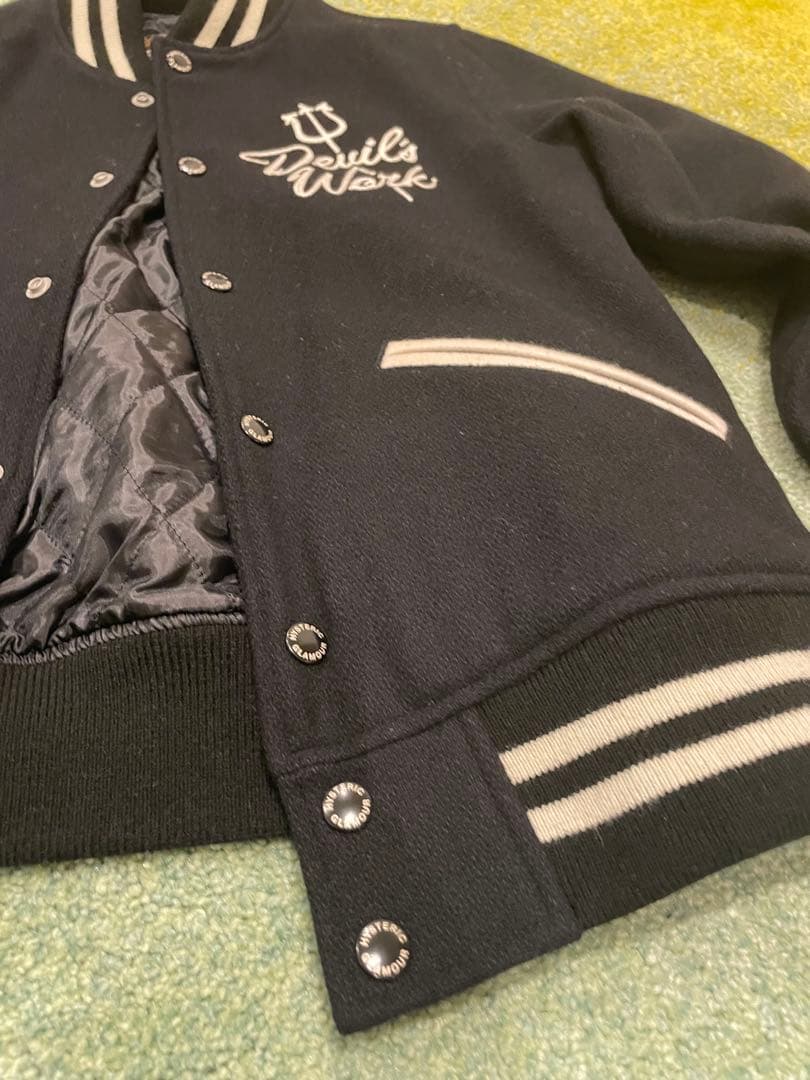 美品ヒステリックグラマー ヒスガール デビル刺繍 スタジャン M