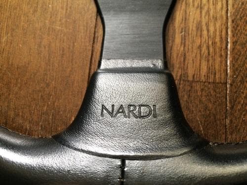 【中古】NARDI ステアリング　36パイ　FET刻印あり　ホーンボタン付き