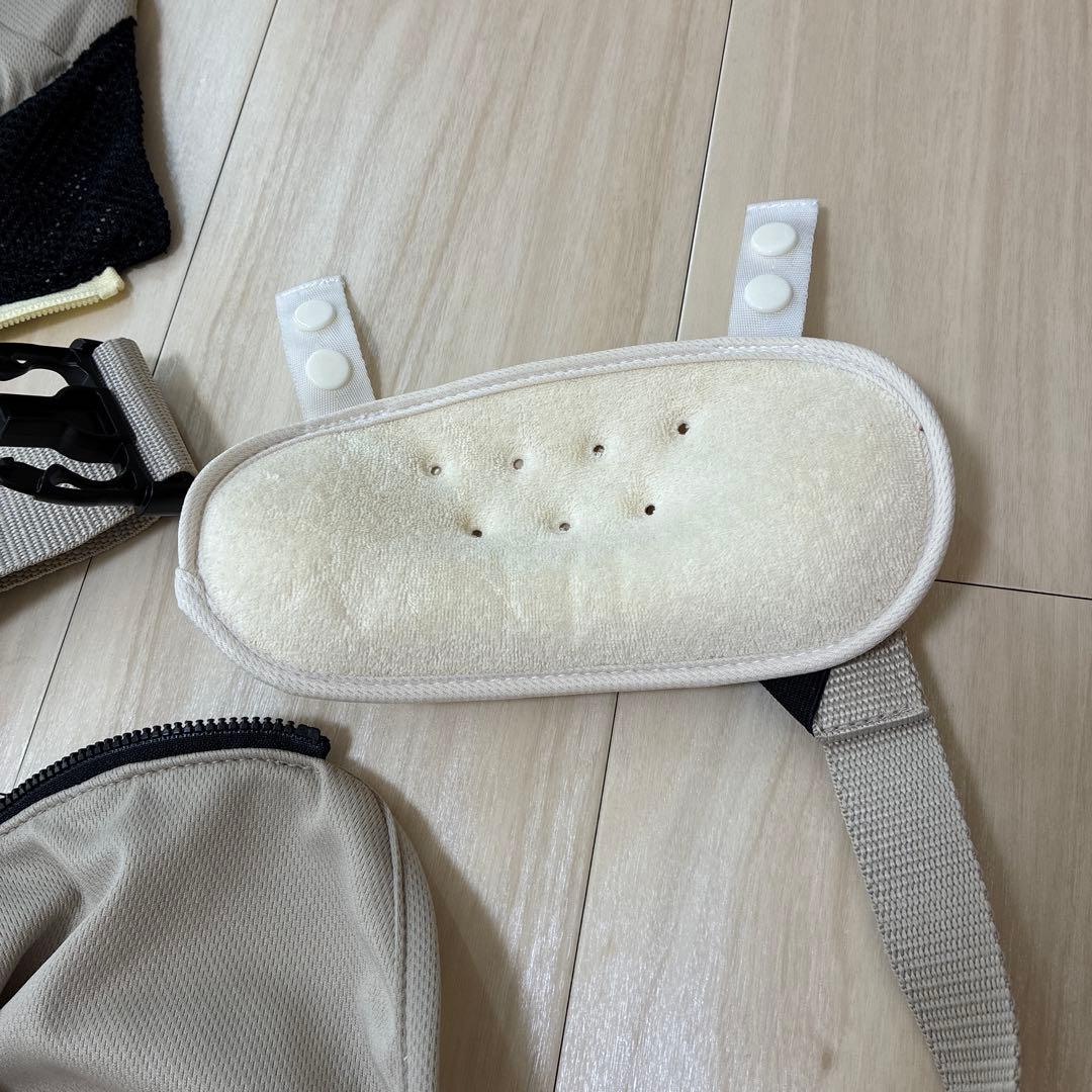 アップリカ　ラクリス（赤ちゃん本舗限定カラーベージュ）抱っこ紐