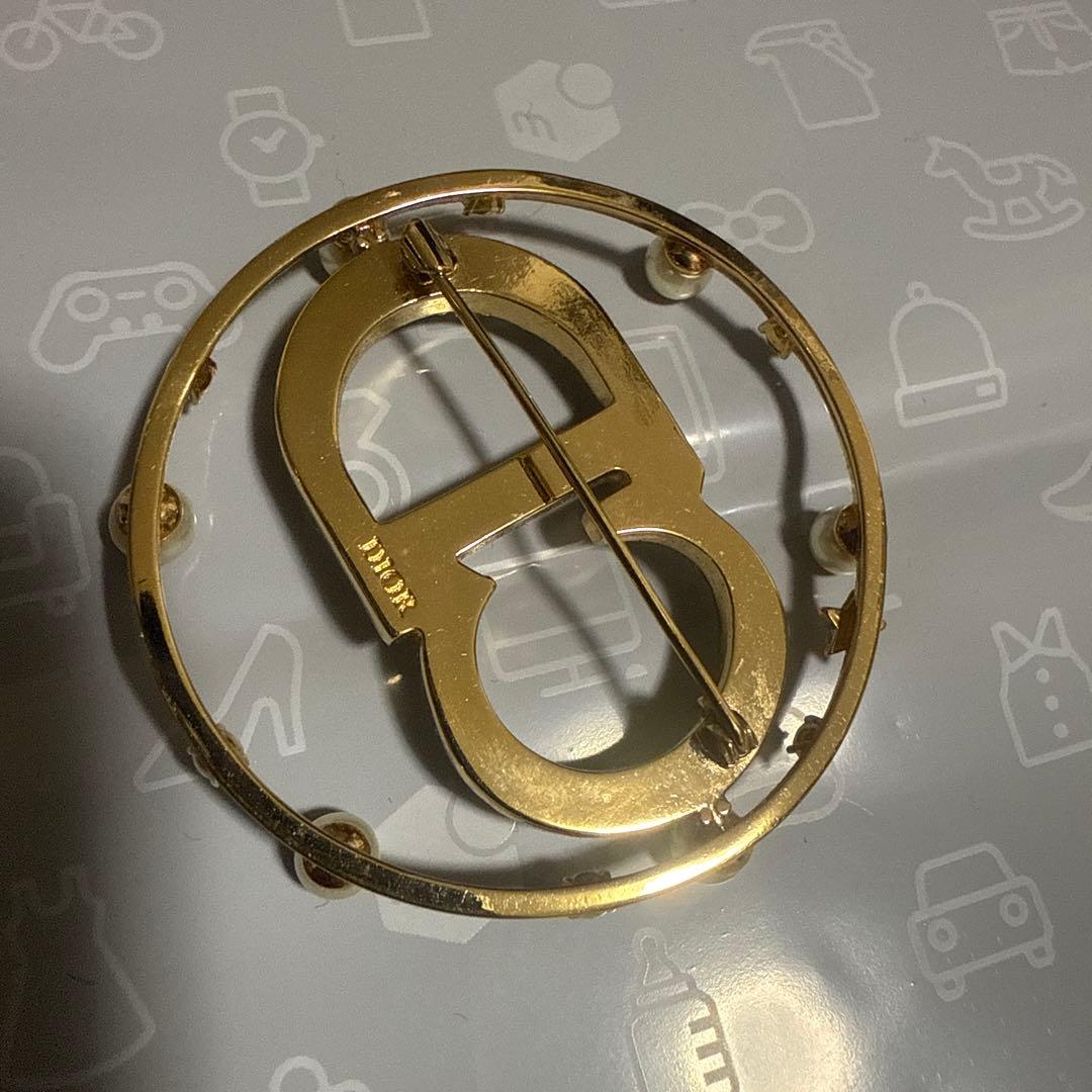 DIOR ブローチ