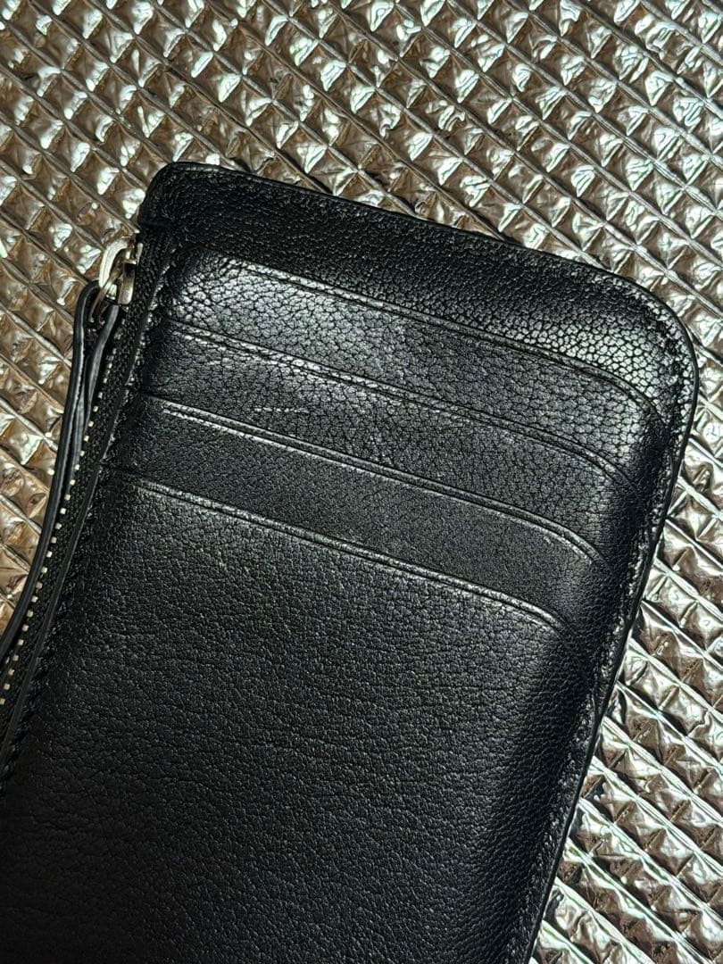 THE ROW フラグメントケース オールレザー