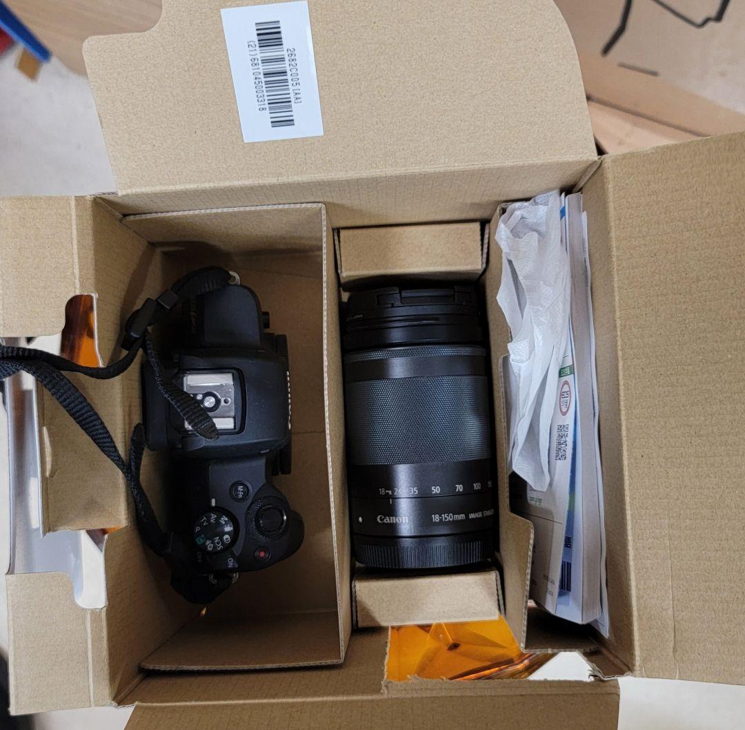 Canon EOS Kiss M EF-M18-150 レンズキット 美品