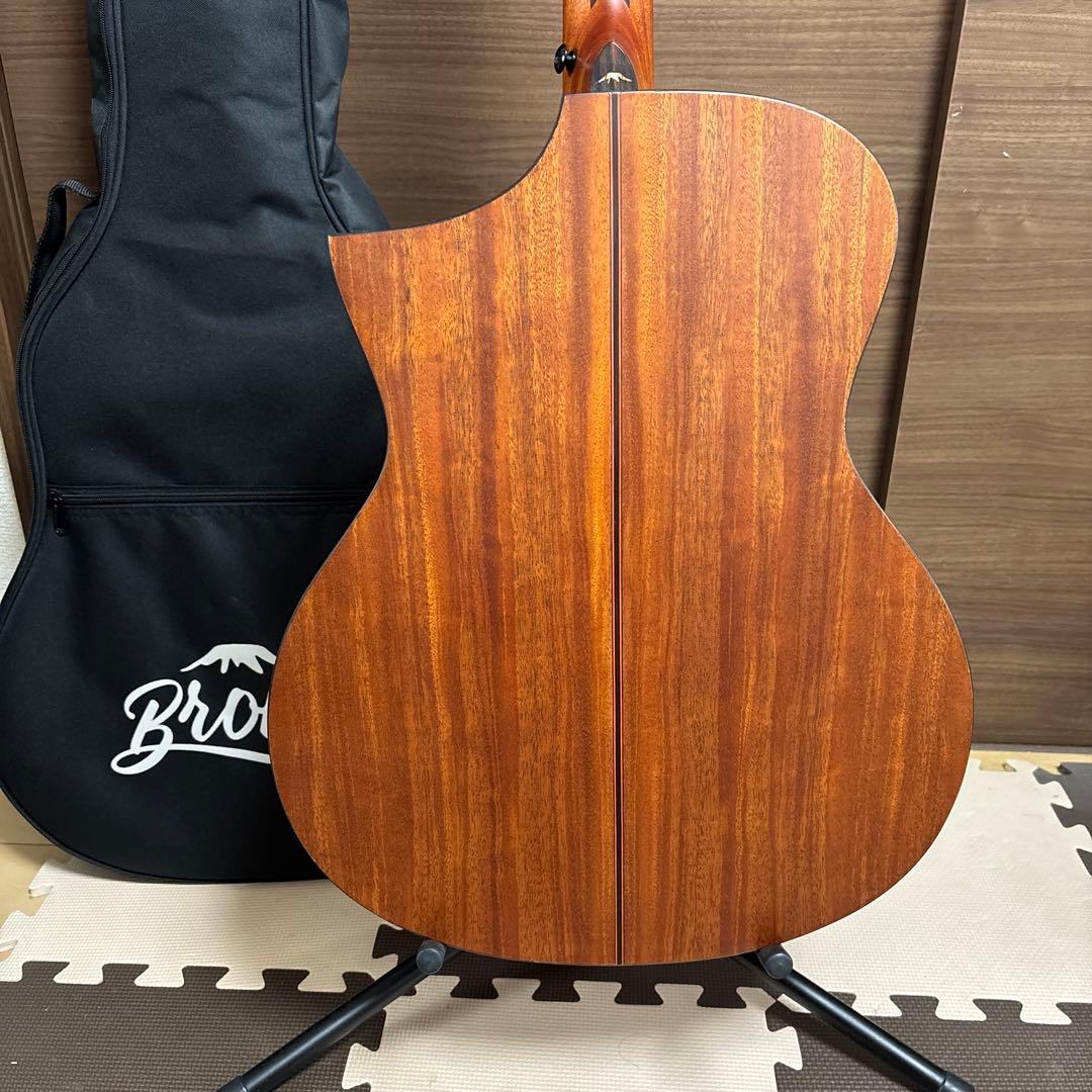 Bromo Guitars BAT 4MCE ブロモギター　エレアコ