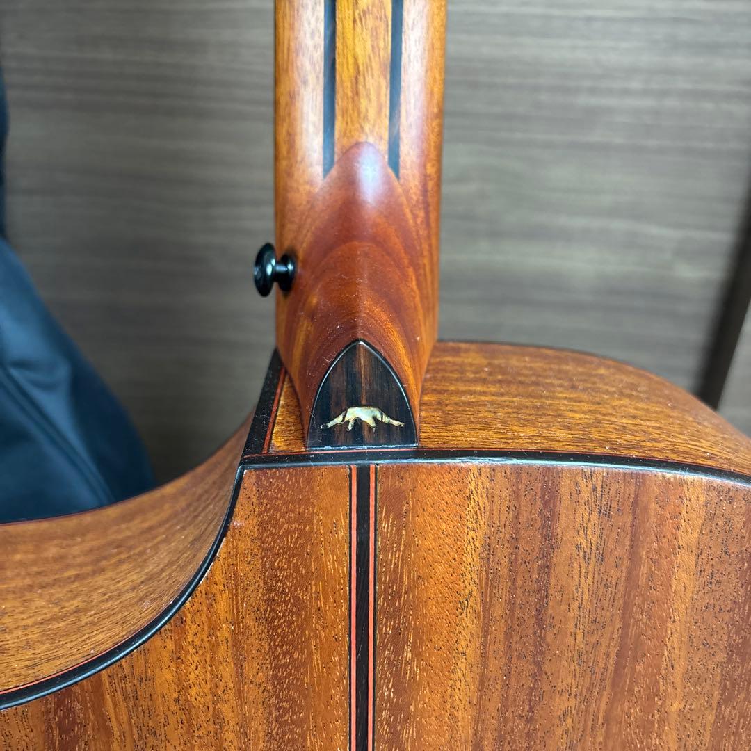 Bromo Guitars BAT 4MCE ブロモギター　エレアコ