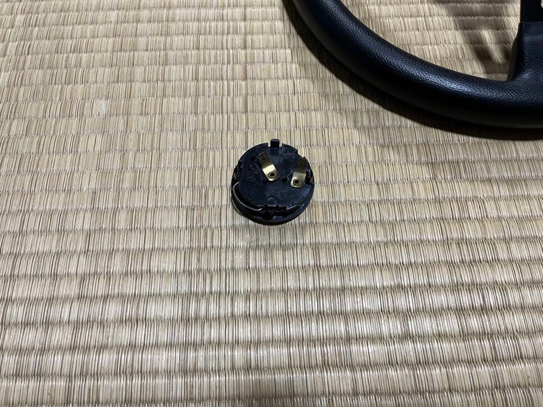 9433 モモステ 32.8パイ ステアリング MOMO ディープ