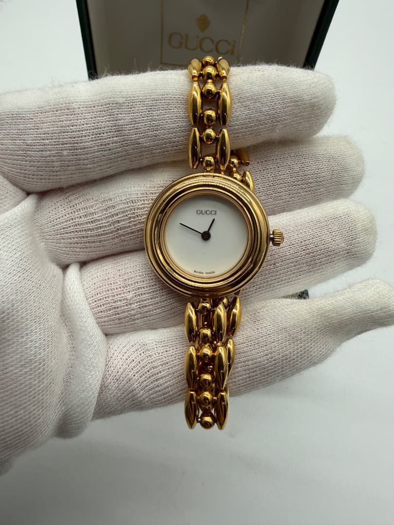 ル*フ様 GUCCI 腕時計