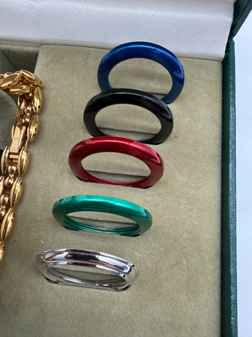 ル*フ様 GUCCI 腕時計