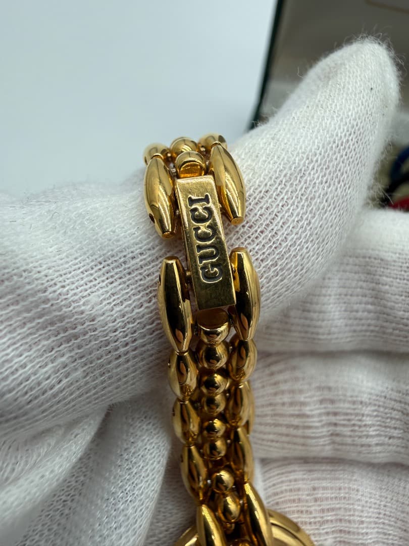 ル*フ様 GUCCI 腕時計