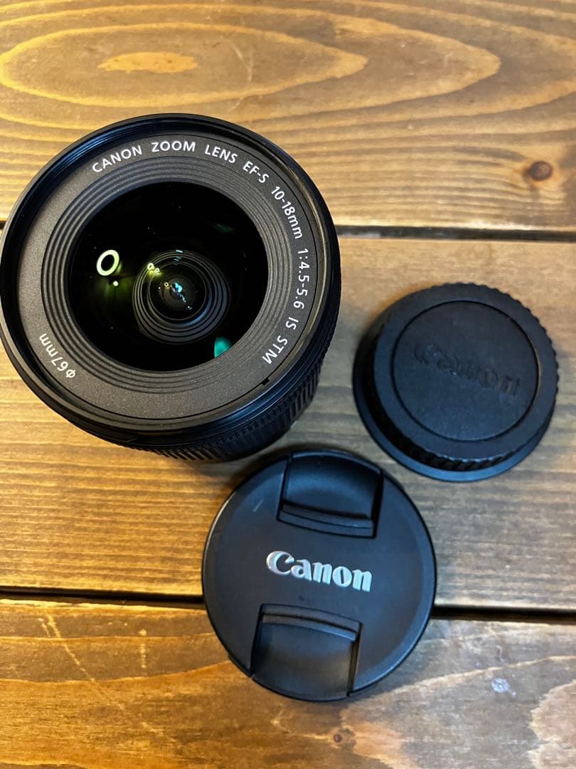 Canon EF-S 10-18mm F/4.5-5.6 極美品　軽量自撮り配信