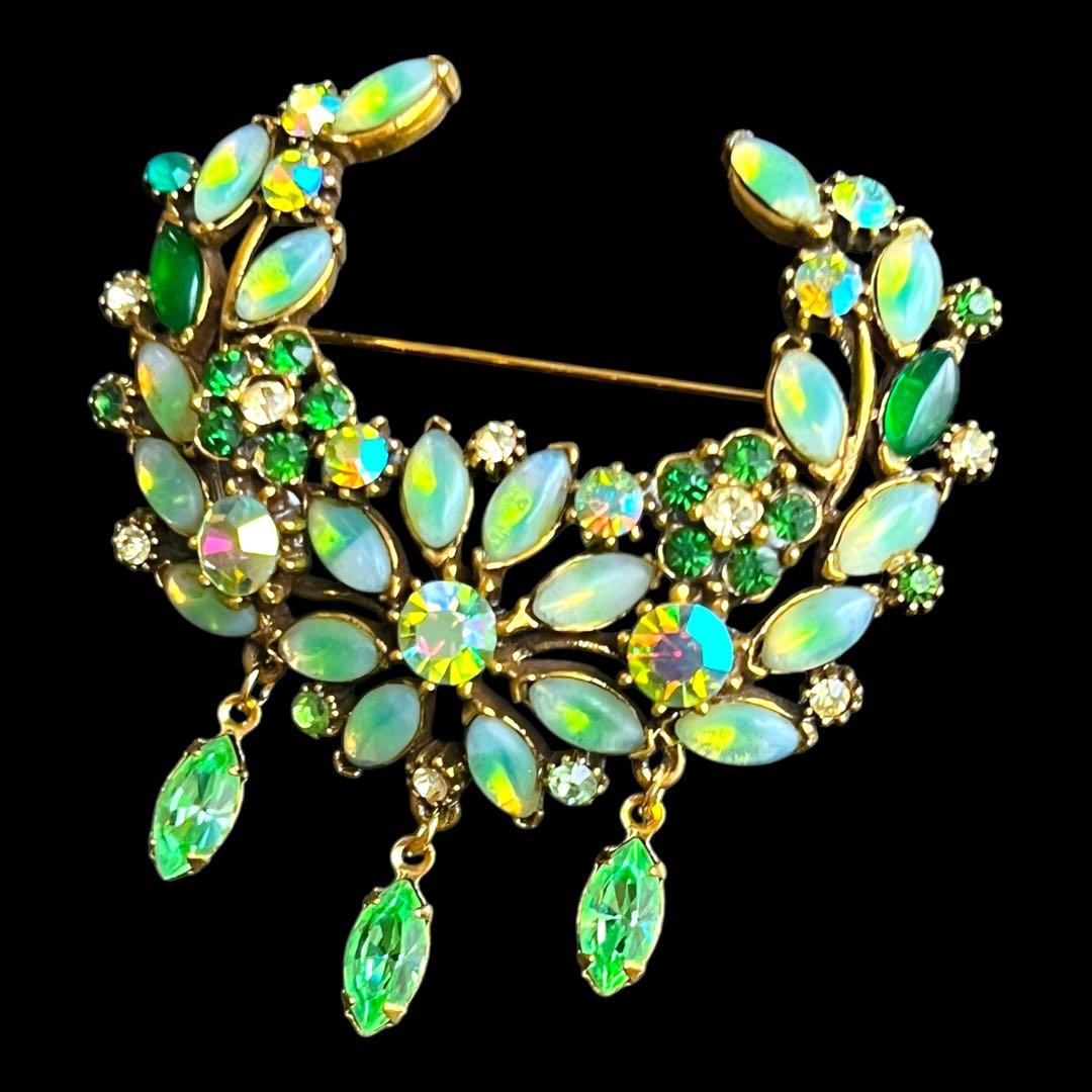 Florenza☆ブックピース☆ウランガラスのクレセントムーンブローチ