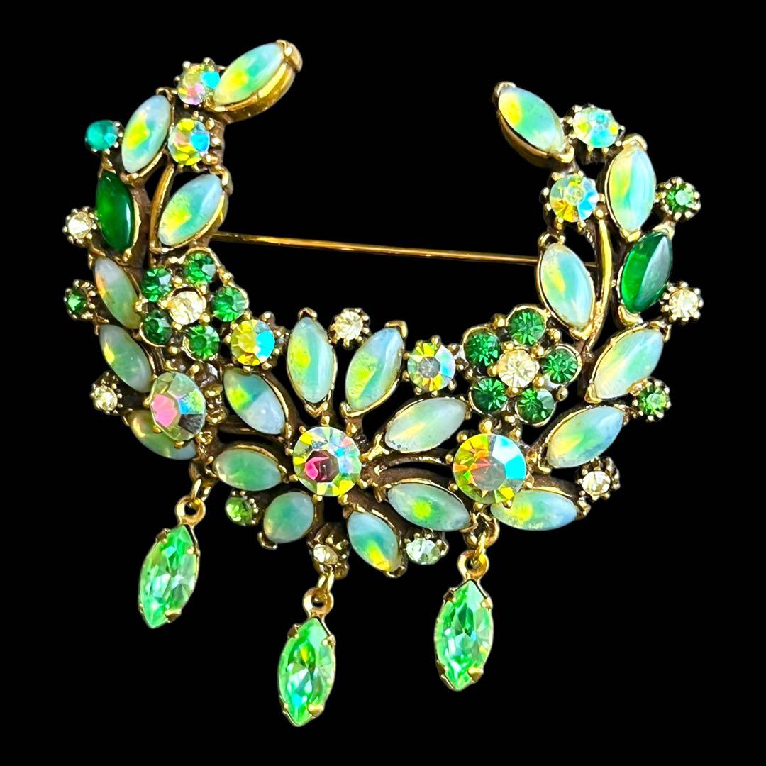 Florenza☆ブックピース☆ウランガラスのクレセントムーンブローチ