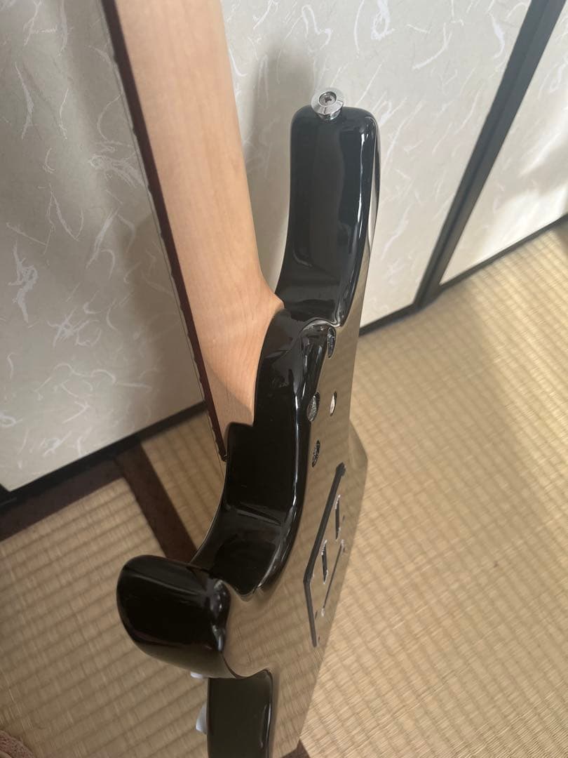 （中古）Ibanez AZES40-BK エレキギター　スタンド付き