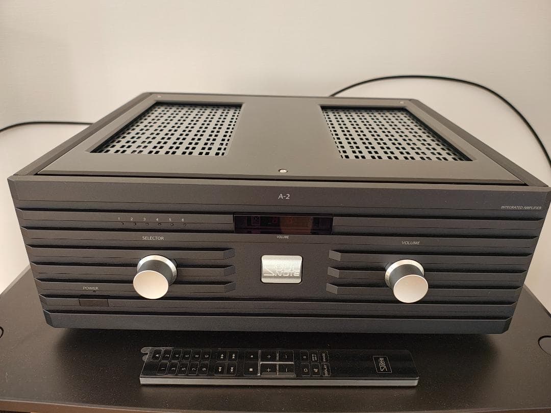 極美品 SOULNOTE A-2 ソウルノート プリメインアンプ ブラック