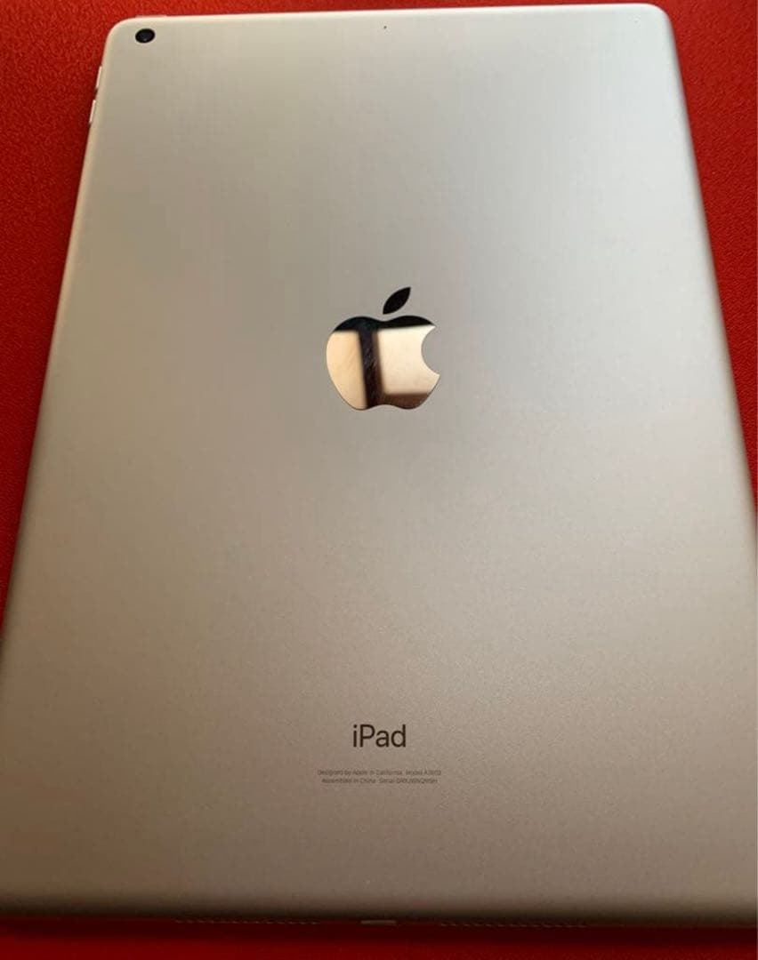 Apple iPad 第9世代　スペースグレー 本体