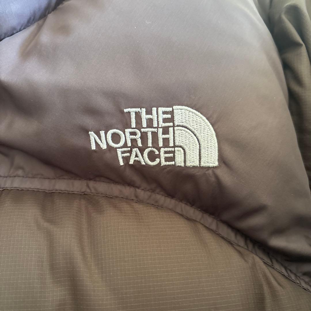 おまけつきノースフェイスダウンブラウン700ヌプシケンダル