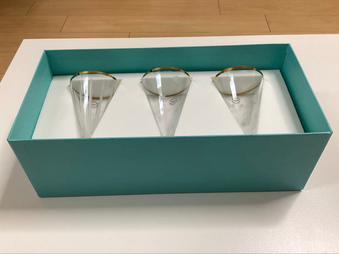 新品　ティファニー　ツリー　オーナメント　金縁　クリスタルガラス　3個セット