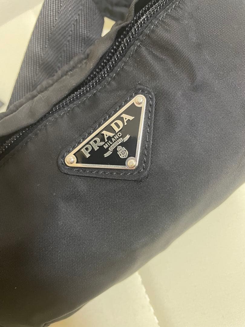 PRADA プラダ　ボディバッグ ウエストポーチ