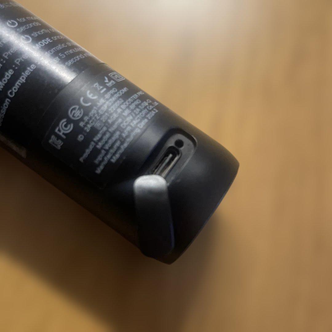 【専用】medicube美容器 LEDディスプレイ付き ブラック