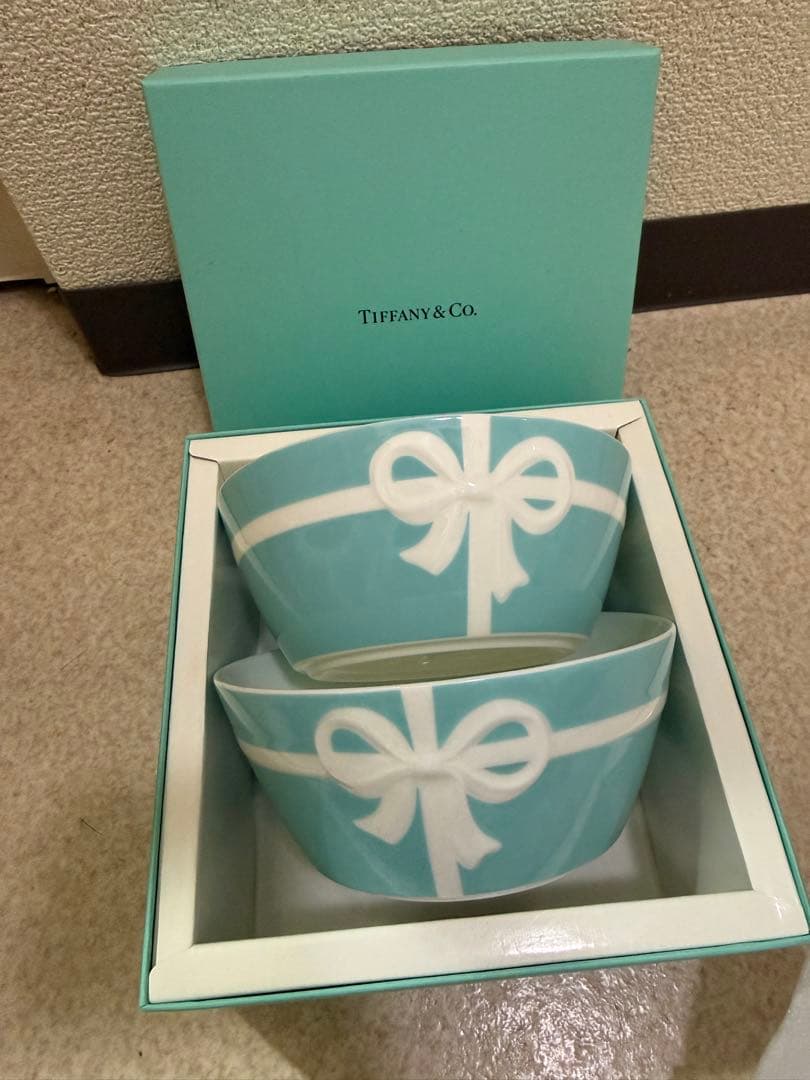 新品　ティファニー ブルーリボン ボウル 2個セット