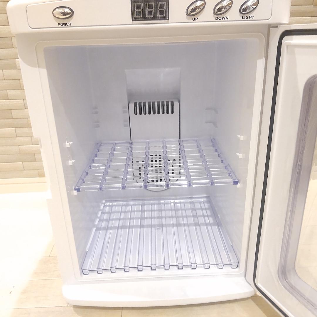 ポータブル保冷温庫 XHC-25 白 家庭用 25L