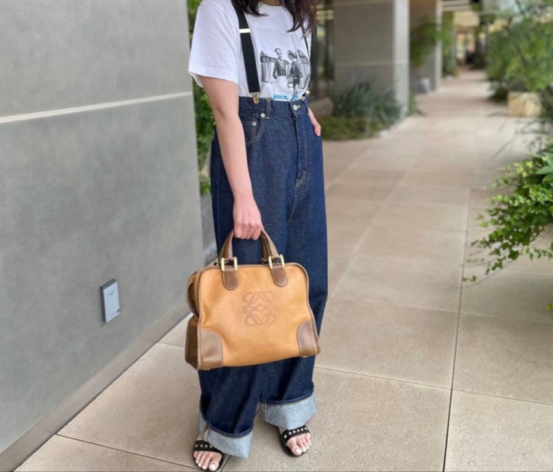 アンスクリア　ルーズフィットデニム　カレンソロジー