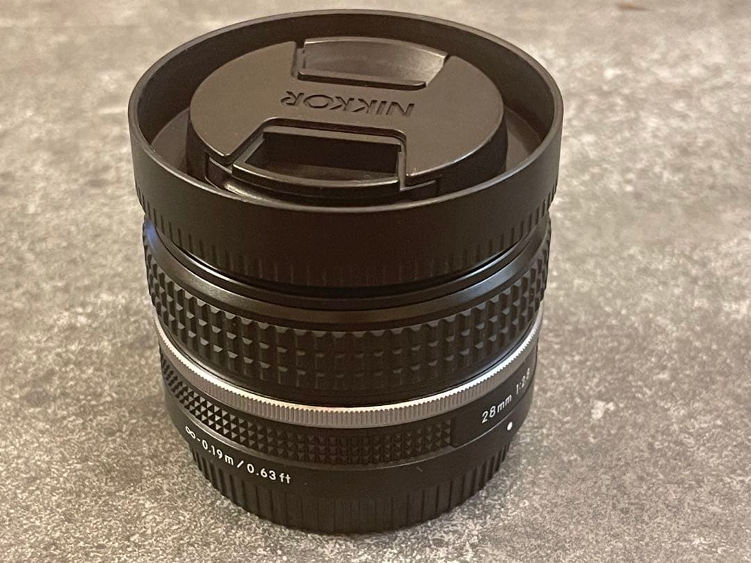 NIKKOR Z 28mm f/2.8 SE レンズ + おまけ