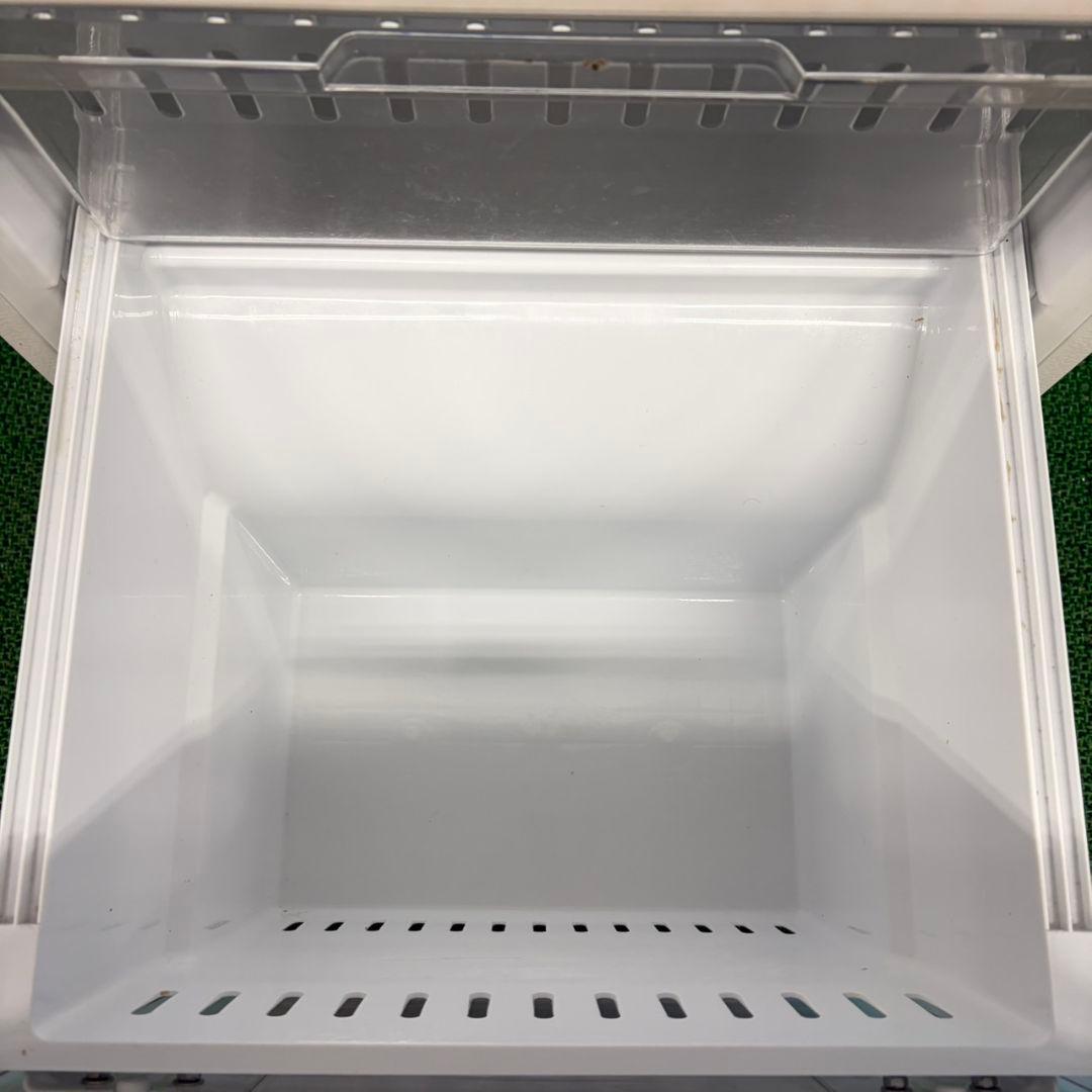 652 超最新　2024年製　冷蔵庫　200L弱 一人暮らし　小型　洗濯機も有