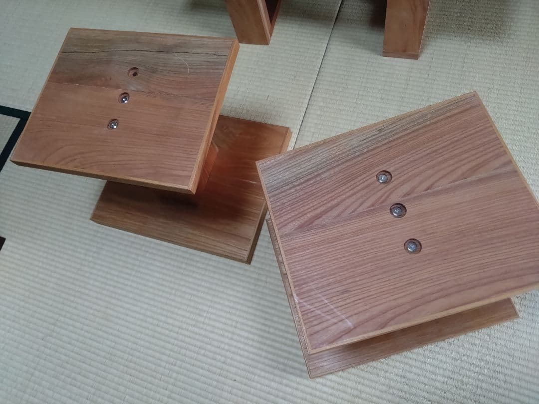 ケヤキスピーカースタンド