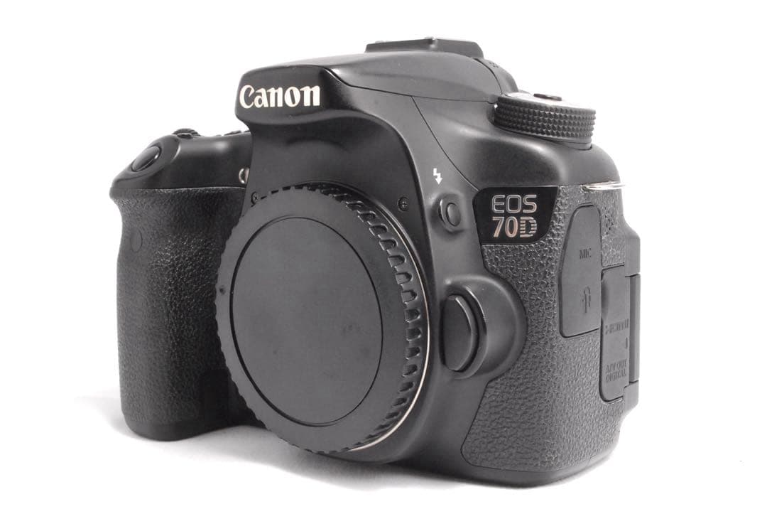 Wi-Fi機能付き✨超高画質✨Canon EOS 70D✨デジタル一眼レフカメラ