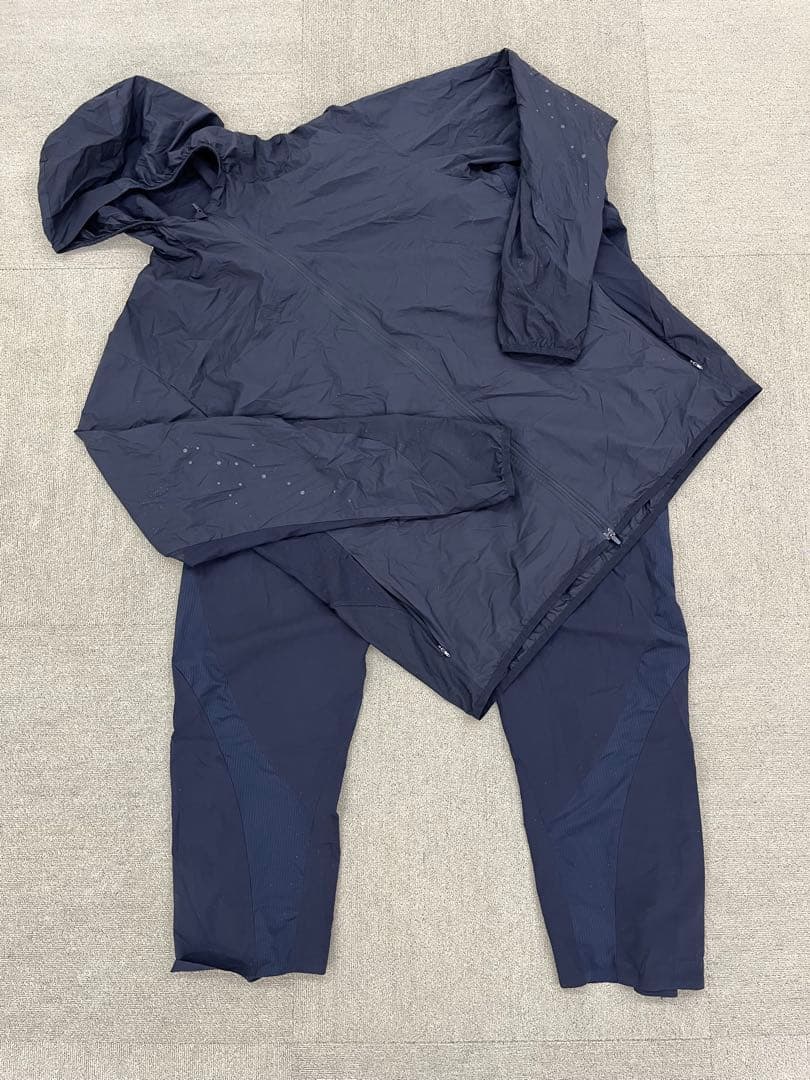 On Running ジャケット　パンツ× PAFコラボ　xlサイズ　上下セット