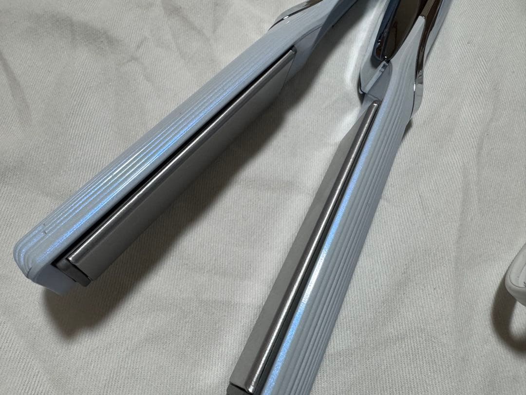 リファストレートアイロン プロ　ReFa STRAIGHT IRON PRO