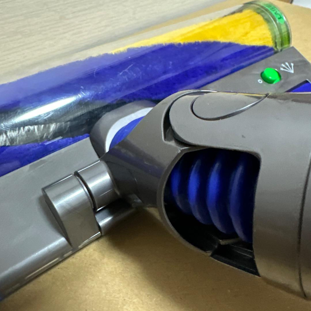 即日発送　Dyson v12 Laser Slim Fluffy クリーナー