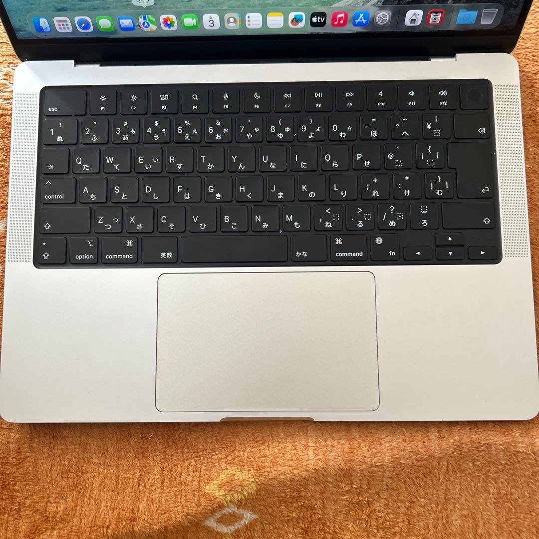 MacBookPro 2021 14インチM1 16/500GB