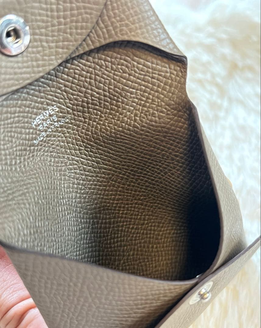 いぬいぬ ！HERMES グレー レザー ケース