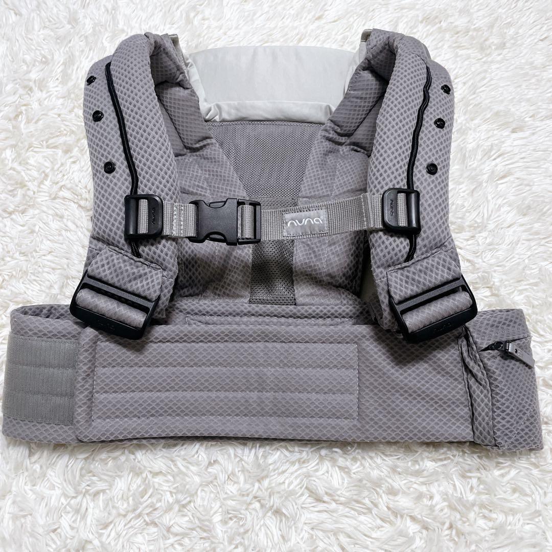くま 　nuna cudl ヌナ カドル 抱っこ紐 frost グレー