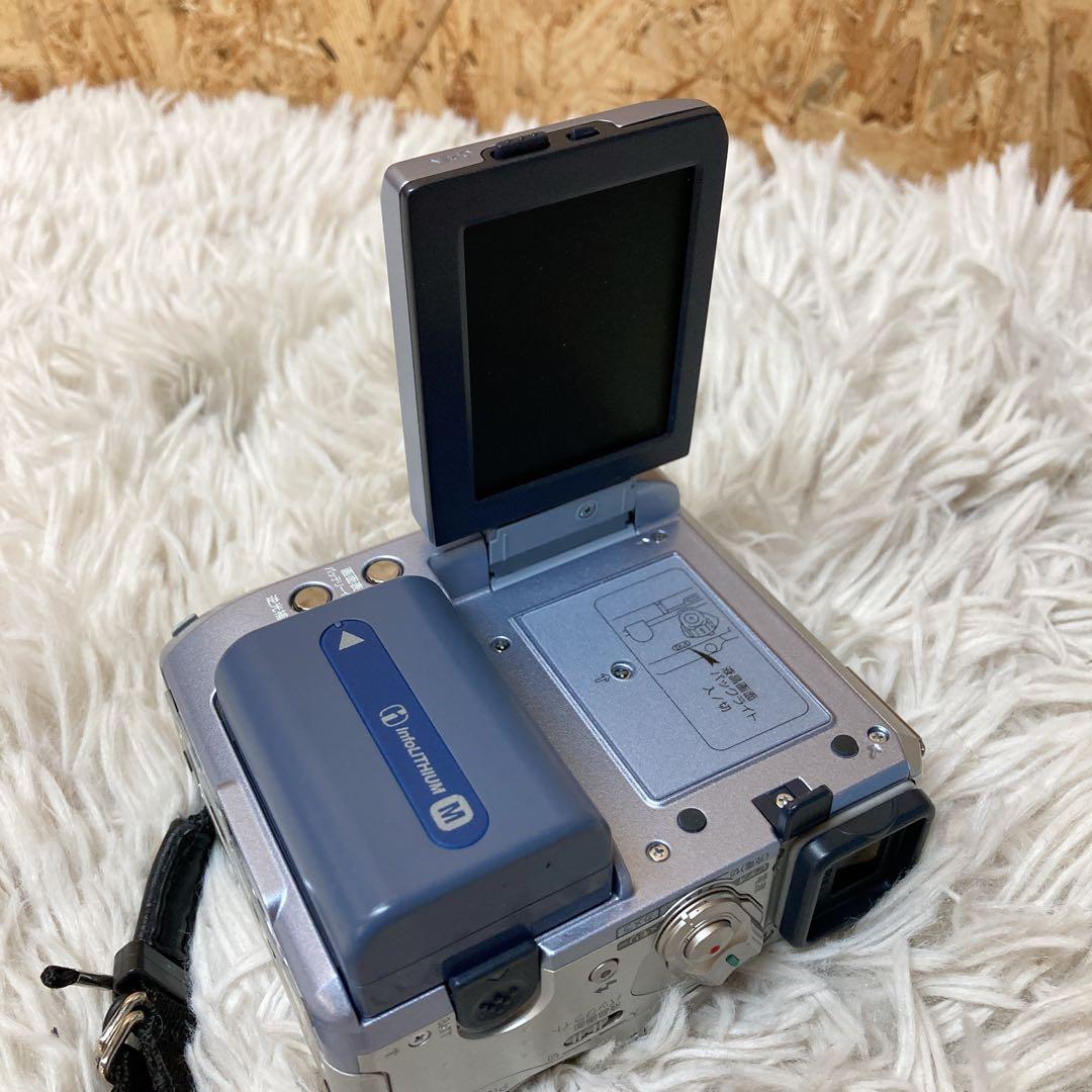 SONY ソニー　DCR-PC105 ビデオカメラ