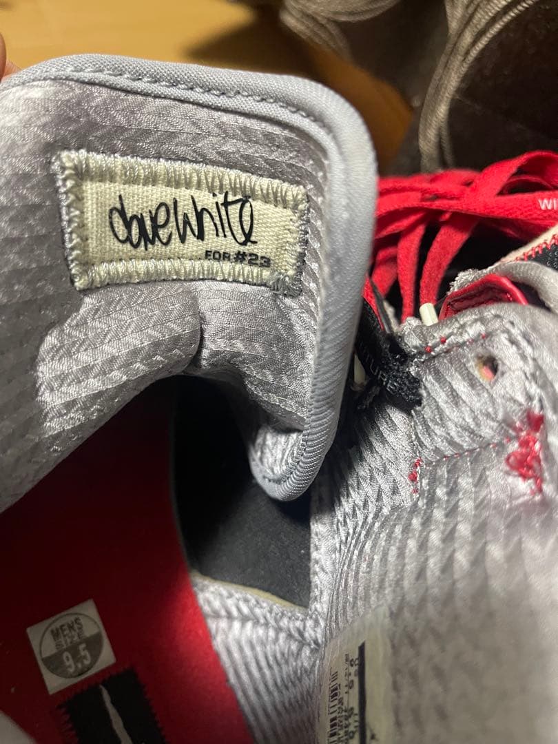 靴 Nike Air Jordan 1 Retro High Dave White