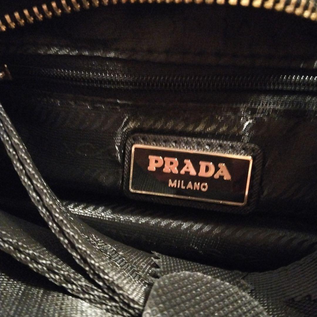 プラダノベルティショルダーバッグ新品タグ付き、値下げしました、