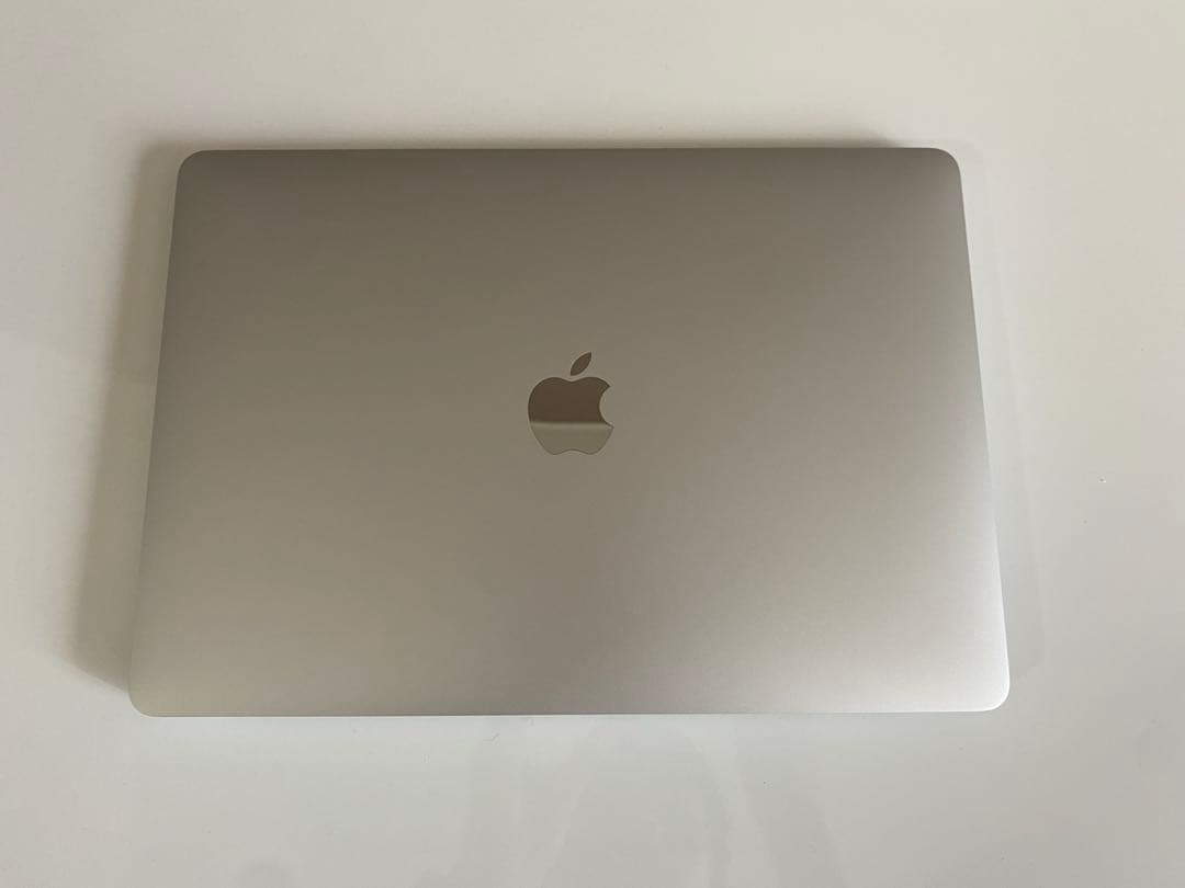 【美品】Apple MacBook Air 2020 M1 8GB/512GB