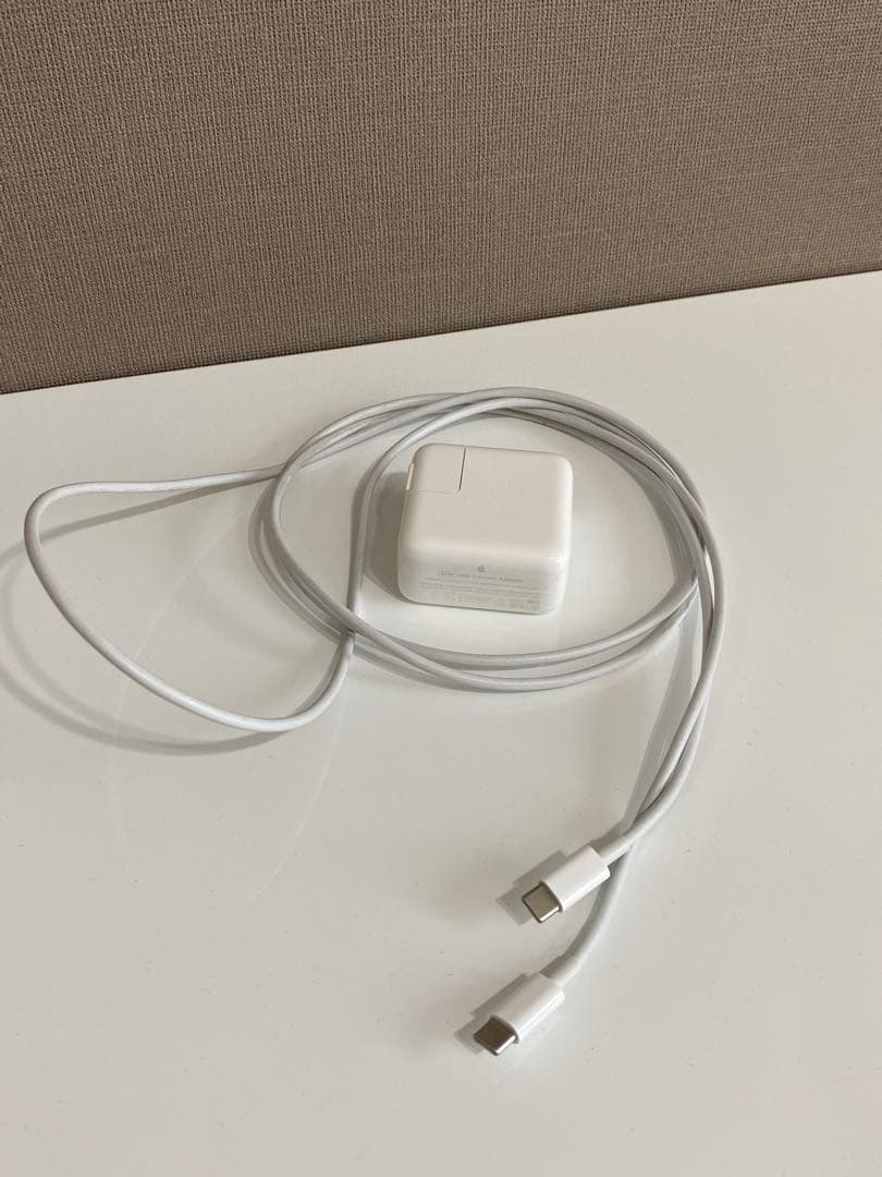 【美品】Apple MacBook Air 2020 M1 8GB/512GB